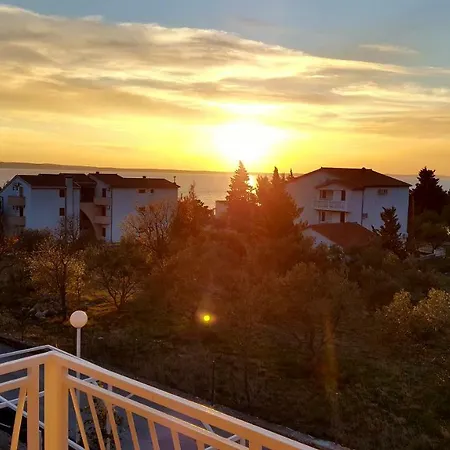 Merion Apartamento Starigrad Paklenica